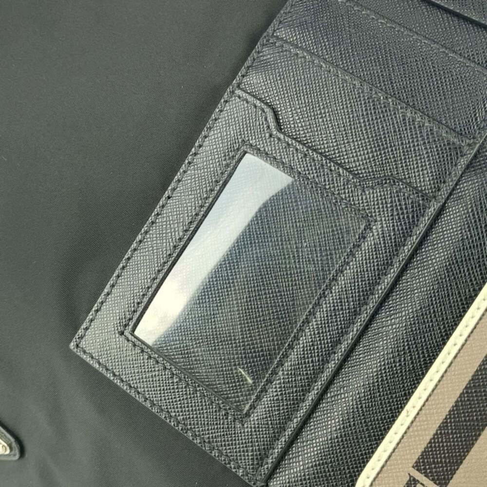PRADA Black Leather Shoulder Bag - Picture 5 of 9